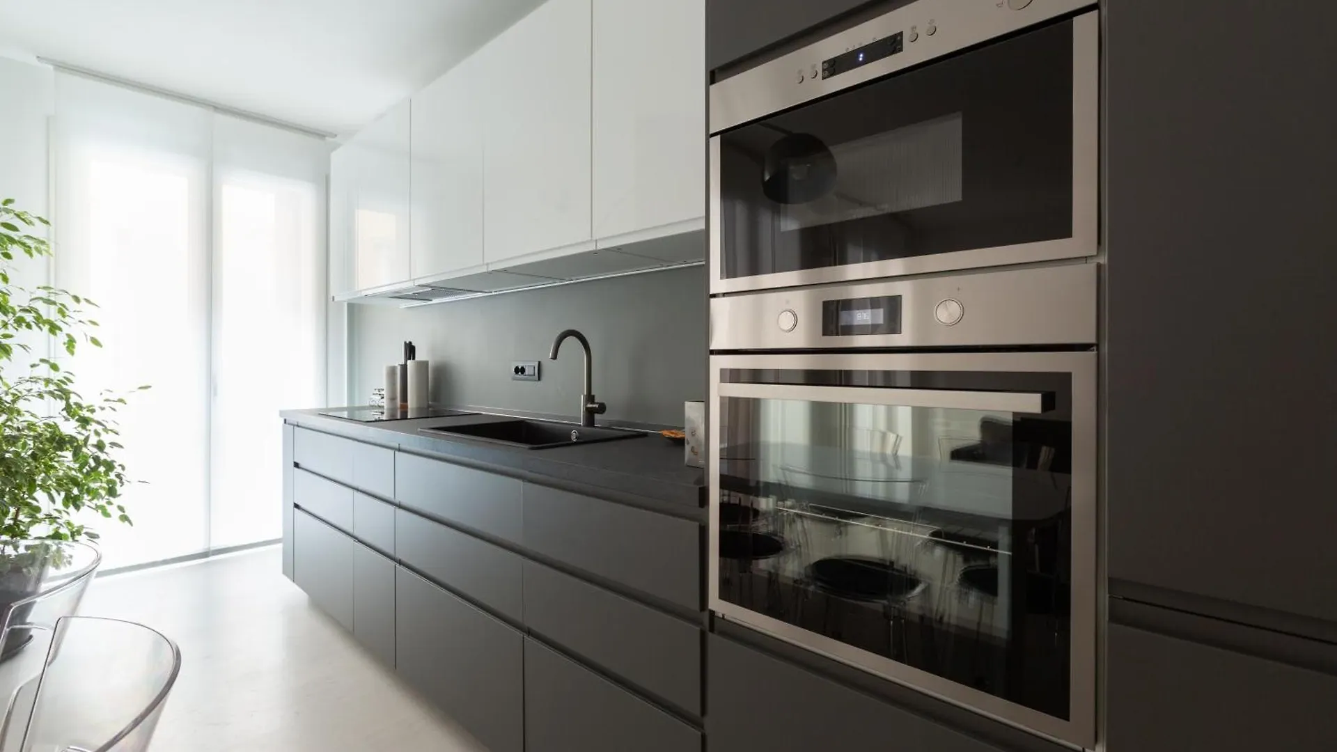 Porta Nuova Bright And Roomy Flat Milan 0*,
